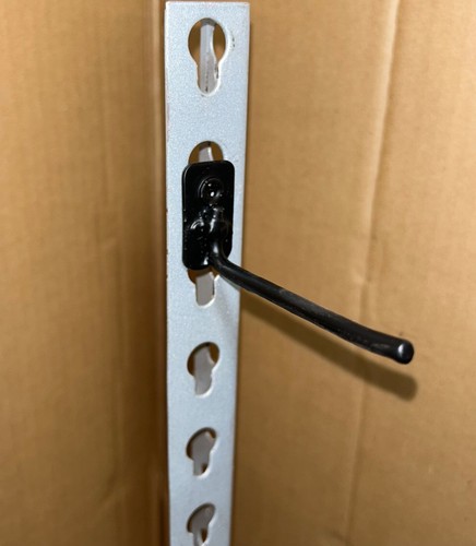Boltless rivet shelving - boltless,
